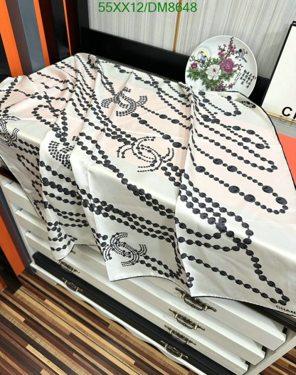 Chanel Replica Square 90 Silk White and Black Scarf