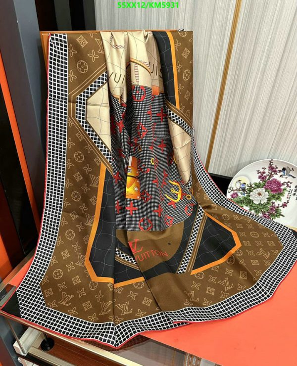 Louis Vuitton Replica Woman Silk Square Scarf