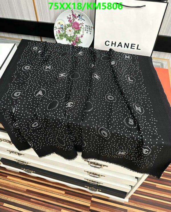 Chanel Replica Cashmere Coco Mark Stall Black Dot Scarf