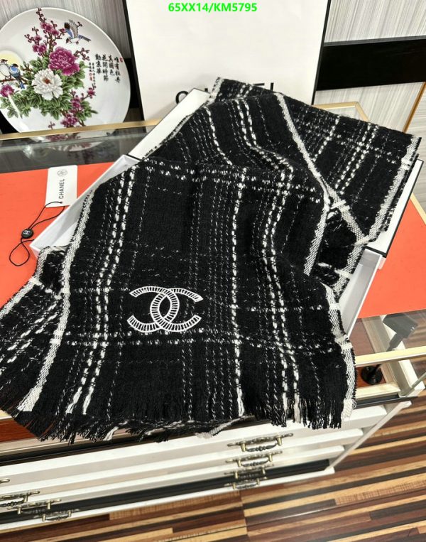 Chanel Replica Fringe Plaid Cashmere CC Logos Scarf