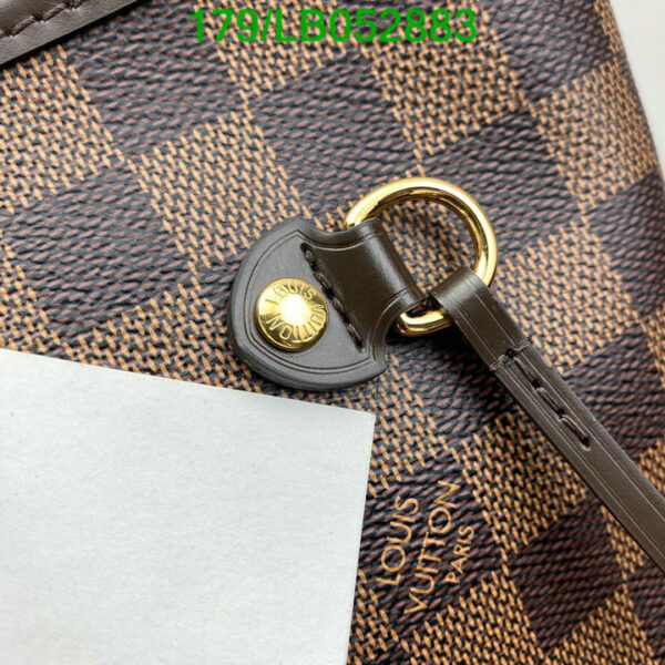 Louis Vuitton 1:1 Mirror Replica Monogram Canvas Neverfull