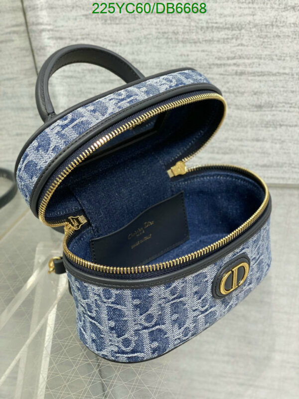 Christian Dior 1:1 Mirror 30 Blue Montaigne Mini Vanity Case