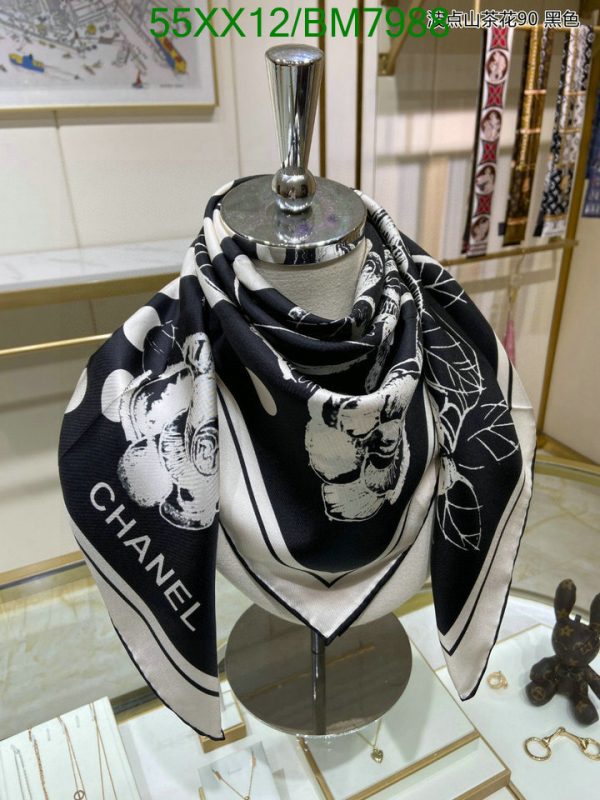 Chanel Replica Silk Black/White Woman Square Scarf