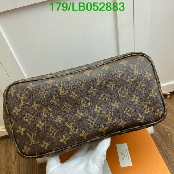 Louis Vuitton 1:1 Mirror Replica Monogram Canvas Neverfull