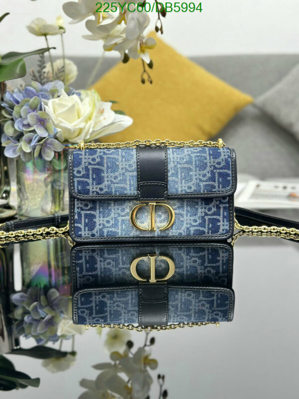 Christian Dior 1:1 Mirror 30 Montaigne East-West Bag with Chain