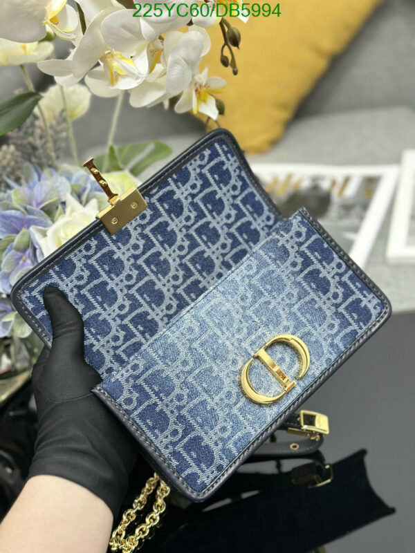 Christian Dior 1:1 Mirror 30 Montaigne East-West Bag with Chain