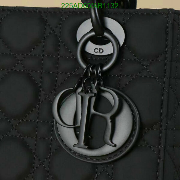 Christian Dior 1:1 Mirror Cannage Lady Dior Black Bag