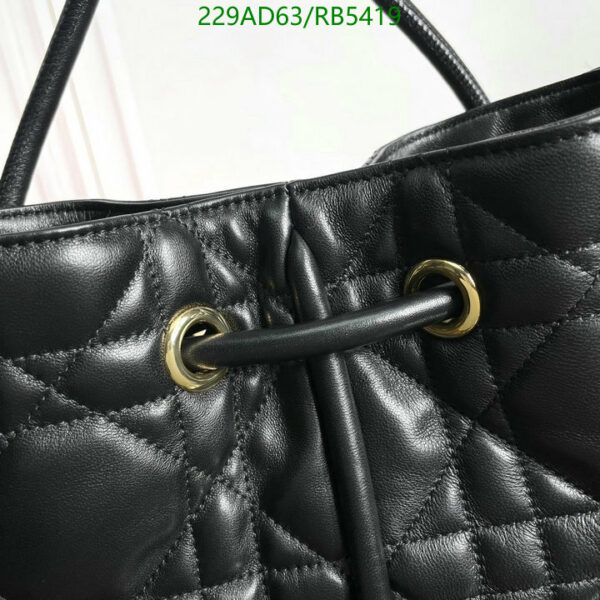 Christian Dior 1:1 Mirror Black Medium Dior Nolita Bag