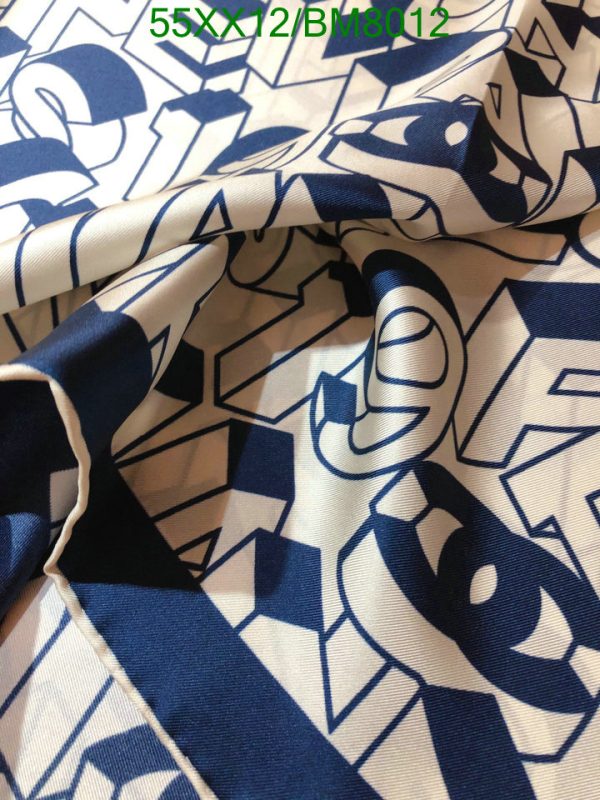 Chanel Replica Reversible 19 Paris CC Logo Scarf