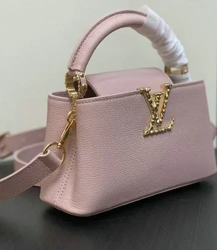 Louis Vuitton 1:1 Mirror Replica Capucines East-West Mini Capucines Louis Vuitton Replica Capucines