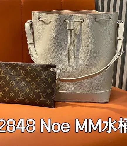 Louis Vuitton 1:1 Mirror Replica Noé MM Epi Leather Louis Vuitton Replica Neo