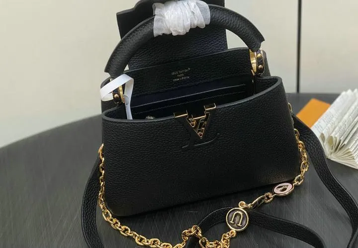 Louis Vuitton 1:1 Mirror Replica My Capucines Bag Louis Vuitton Replica Capucines Louis Vuitton 1:1 Mirror Replica My Capucines Bag Louis Vuitton Replica Capucines