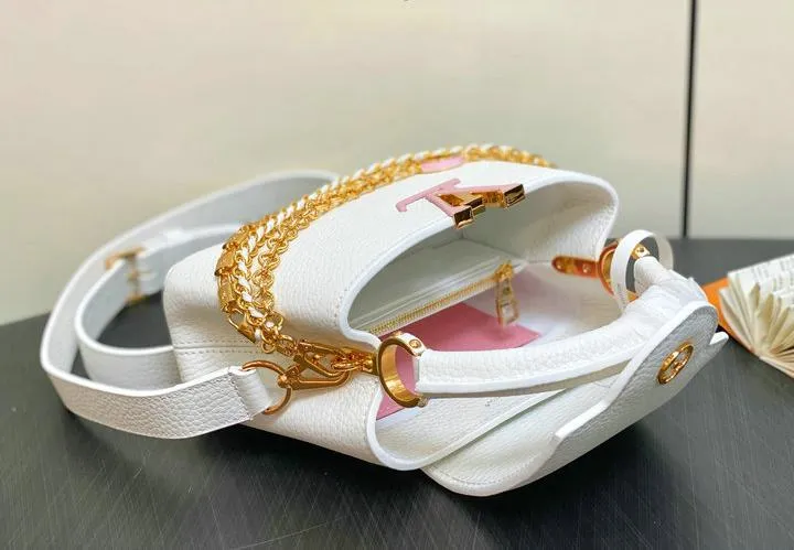 Louis Vuitton 1:1 Mirror Replica Capucines BB White Gold Capucines Louis Vuitton Replica Capucines Louis Vuitton 1:1 Mirror Replica Capucines BB White Gold Capucines Louis Vuitton Replica Capucines