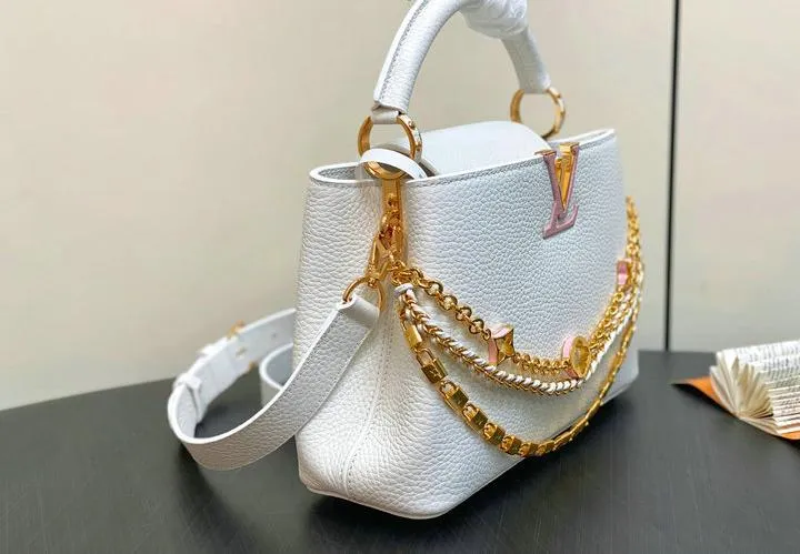 Louis Vuitton 1:1 Mirror Replica Capucines BB White Gold Capucines Louis Vuitton Replica Capucines Louis Vuitton 1:1 Mirror Replica Capucines BB White Gold Capucines Louis Vuitton Replica Capucines