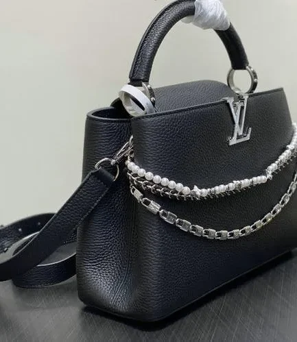 Louis Vuitton 1:1 Mirror Replica Capucines BB Black Capucines Louis Vuitton Replica Capucines