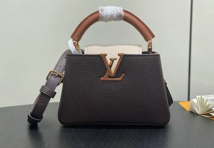 Louis Vuitton 1:1 Mirror Replica Capucines MM Chocolate Beige Louis Vuitton Replica Capucines Louis Vuitton 1:1 Mirror Replica Capucines MM Chocolate Beige Louis Vuitton Replica Capucines