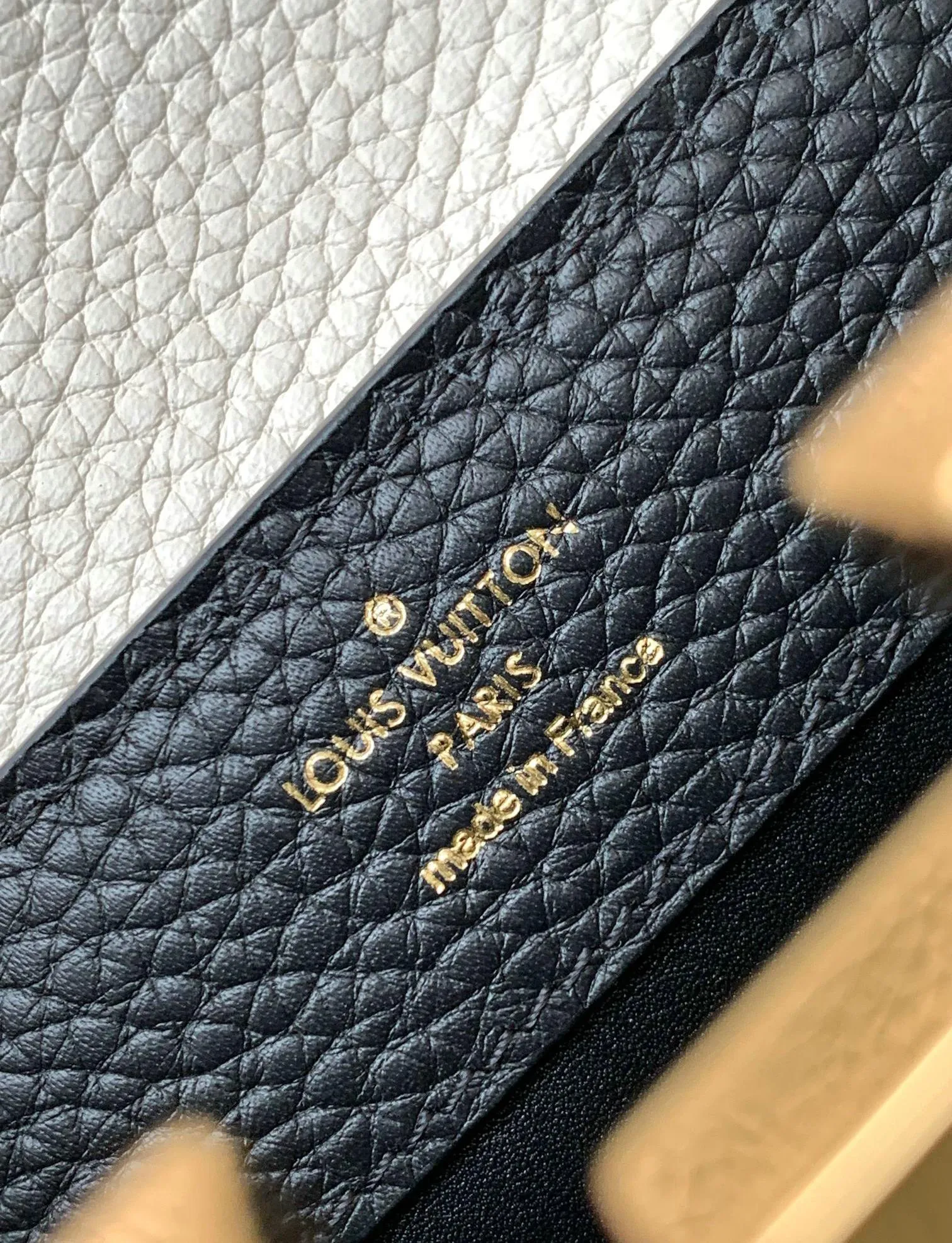 Louis Vuitton 1:1 Mirror Replica Capucines Mini Louis Vuitton Replica Capucines Louis Vuitton 1:1 Mirror Replica Capucines Mini Louis Vuitton Replica Capucines