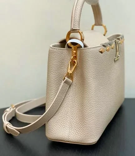 Louis Vuitton 1:1 Mirror Replica Capucines Beige Gold Capucines Louis Vuitton Replica Capucines