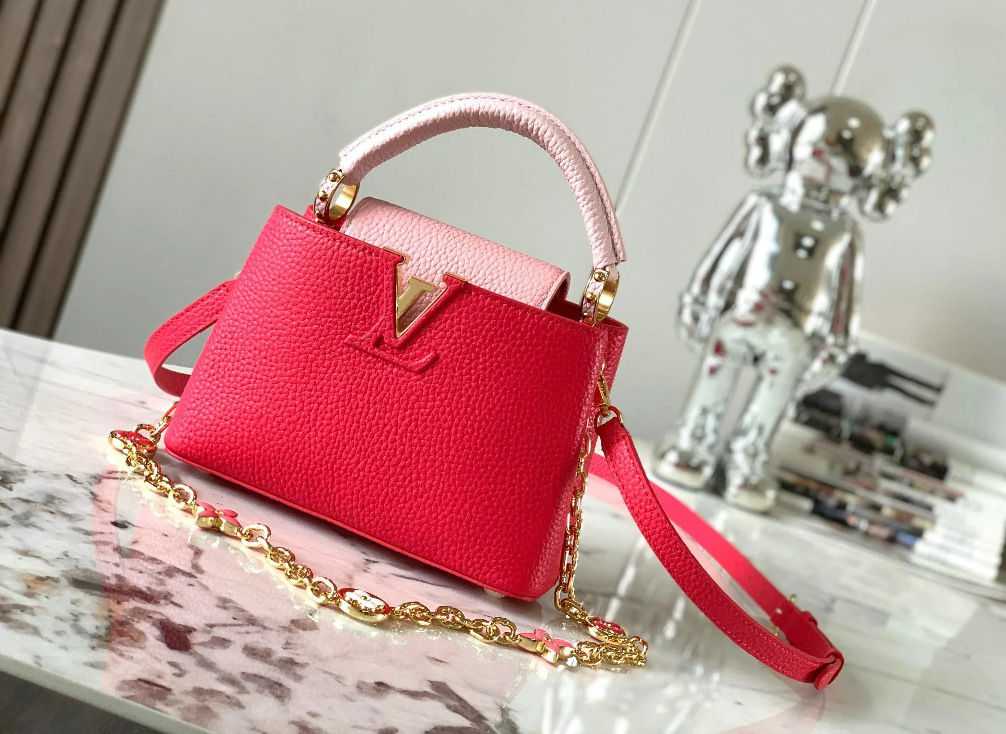 Louis Vuitton 1:1 Mirror Replica Capucines Mini Louis Vuitton Replica Capucines Louis Vuitton 1:1 Mirror Replica Capucines Mini Louis Vuitton Replica Capucines