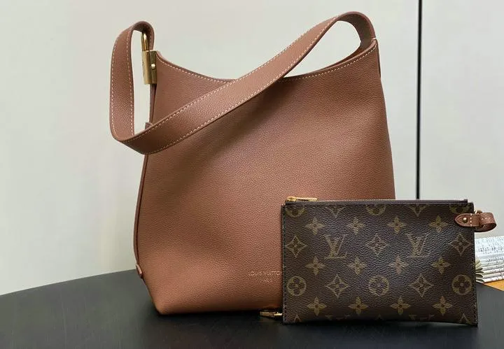 Louis Vuitton 1:1 Mirror Replica PM Low Key Grained Hobo Louis Vuitton Replica Neverfull Louis Vuitton 1:1 Mirror Replica PM Low Key Grained Hobo Louis Vuitton Replica Neverfull