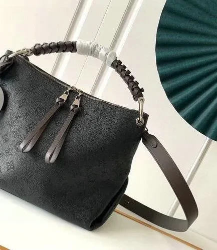 Louis Vuitton 1:1 Mirror Replica Bolsa Hobo Beaubourg MM Mahina Louis Vuitton Replica CarryAll