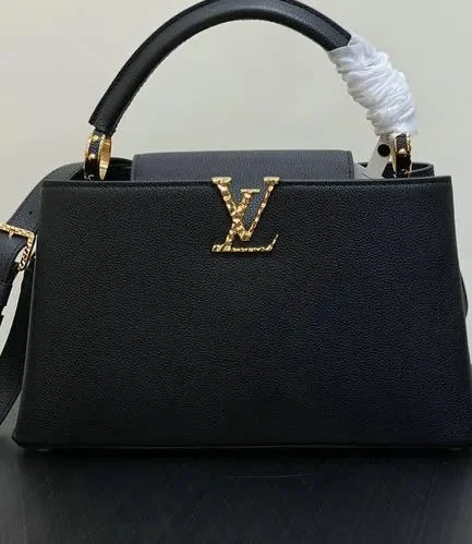 Louis Vuitton 1:1 Mirror Replica Capucines East-West MM Capucines Louis Vuitton Replica Capucines