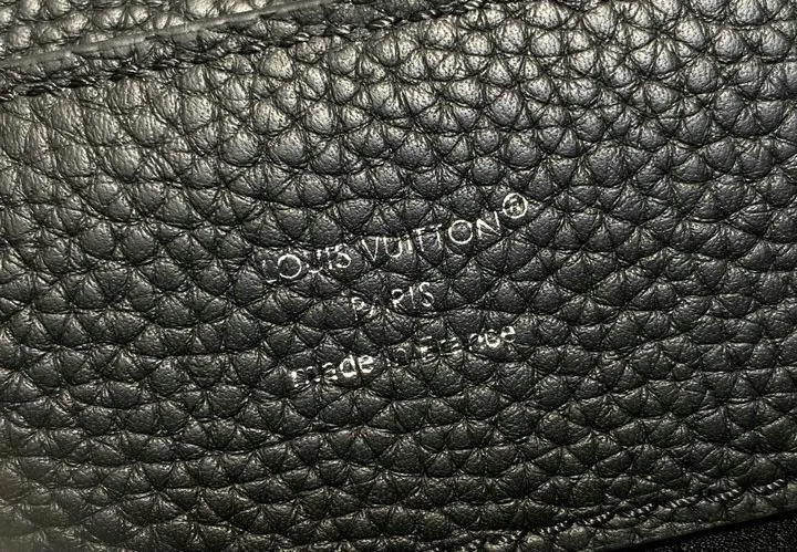 Louis Vuitton 1:1 Mirror Replica Capucines BB Black Capucines Louis Vuitton Replica Capucines Louis Vuitton 1:1 Mirror Replica Capucines BB Black Capucines Louis Vuitton Replica Capucines