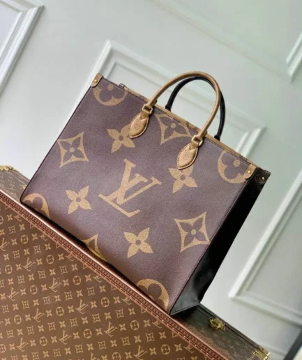 Louis Vuitton 1:1 Mirror Replica OnTheGo Voyage Tote Bag Louis Vuitton Replica Onthego