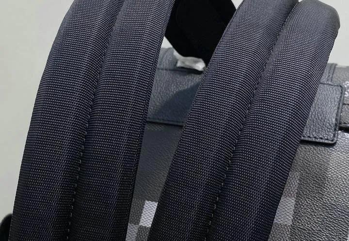 Louis Vuitton 1:1 Mirror Replica Christopher MM D16 Damoflage Louis Vuitton Replica Christopher Louis Vuitton 1:1 Mirror Replica Christopher MM D16 Damoflage Louis Vuitton Replica Christopher