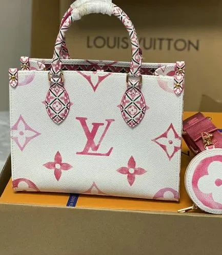 Louis Vuitton 1:1 Mirror Replica OnTheGo PM By The Pool Monogram Louis Vuitton Replica Onthego