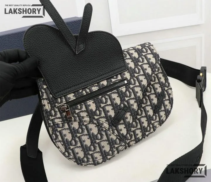 Dior 1:1 Mirror Replica Oblique Saddle Messenger Pouch 24CM/9.4IN Christian Dior Replica Saddles Dior 1:1 Mirror Replica Oblique Saddle Messenger Pouch 24CM/9.4IN Christian Dior Replica Saddles