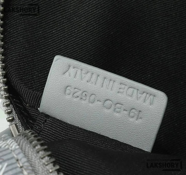 Dior 1:1 Mirror Replica CD Diamond Saddle Triple Pouch 23CM/9.1IN Christian Dior Replica Saddles Dior 1:1 Mirror Replica CD Diamond Saddle Triple Pouch 23CM/9.1IN Christian Dior Replica Saddles