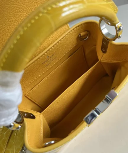 Louis Vuitton 1:1 Mirror Replica Capucines MM Tricolor Crocodile Bag Louis Vuitton Replica Capucines