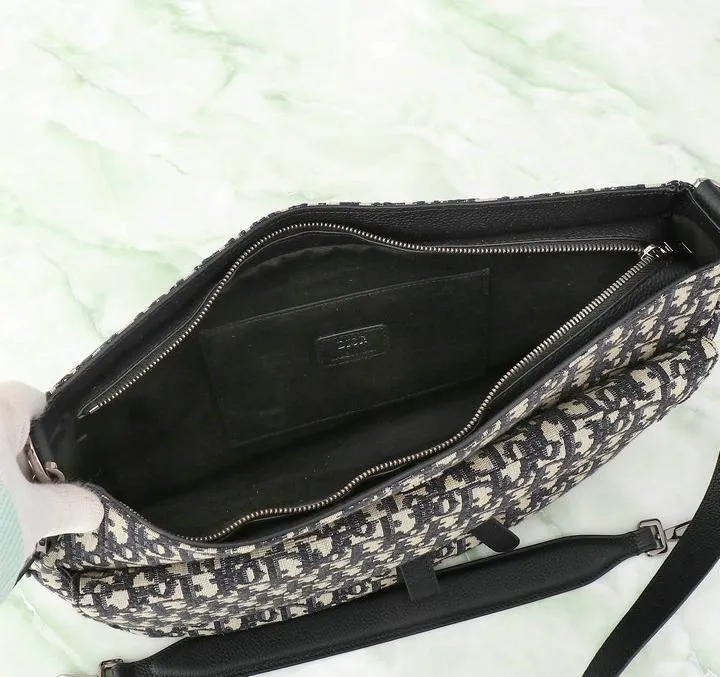 Dior 1:1 Mirror Replica Oblique Soft Saddle Beige Black 40CM/15.7IN Christian Dior Replica Saddles Dior 1:1 Mirror Replica Oblique Soft Saddle Beige Black 40CM/15.7IN Christian Dior Replica Saddles