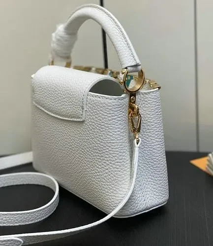 Louis Vuitton 1:1 Mirror Replica White Capucines BB Gold Hardware Louis Vuitton Replica Capucines