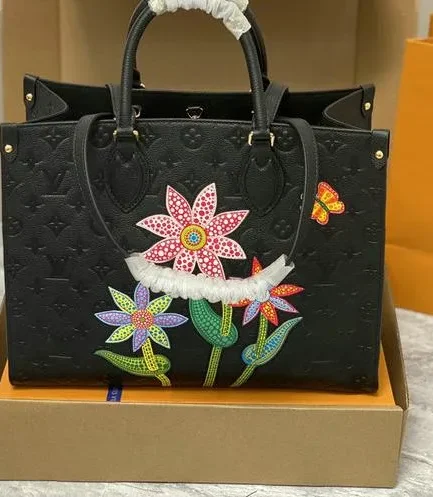 Louis Vuitton 1:1 Mirror Replica LV x YK Onthego MM Flower Marquetry Louis Vuitton Replica Onthego