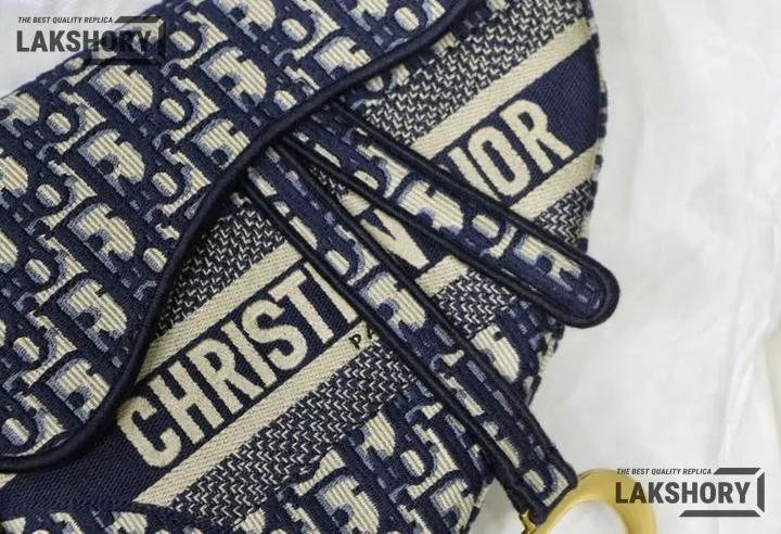 Dior 1:1 Mirror Replica Medium Oblique Embroidered Saddle 25CM/9.8IN Christian Dior Replica Saddles Dior 1:1 Mirror Replica Medium Oblique Embroidered Saddle 25CM/9.8IN Christian Dior Replica Saddles