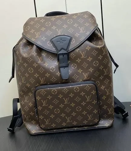 Louis Vuitton 1:1 Mirror Replica Montsouris Monogram Backpack Black/Brown Louis Vuitton Replica Christopher