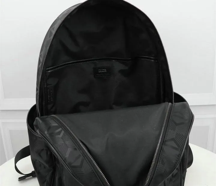 Dior 1:1 Mirror Replica Men CD Diamond Mirage Explorer 42CM/16.5IN Christian Dior Replica Backpacks Dior 1:1 Mirror Replica Men CD Diamond Mirage Explorer 42CM/16.5IN Christian Dior Replica Backpacks