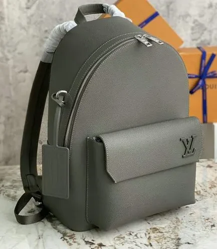 Louis Vuitton 1:1 Mirror Replica Takeoff Backpack LV Aerogram Louis Vuitton Replica Discovery