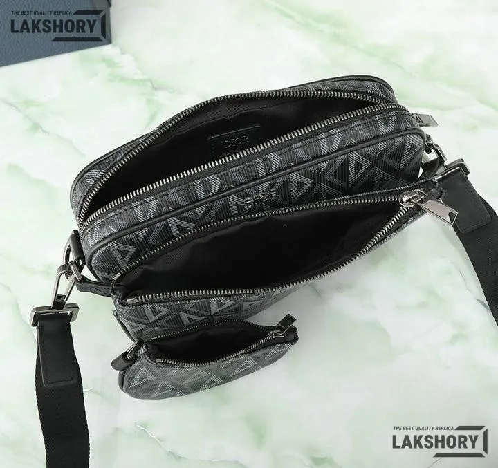 Dior 1:1 Mirror Replica CD Diamond Saddle Triple Pouch 23CM/9.1IN Christian Dior Replica Saddles Dior 1:1 Mirror Replica CD Diamond Saddle Triple Pouch 23CM/9.1IN Christian Dior Replica Saddles