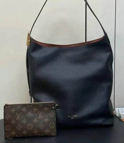 Louis Vuitton 1:1 Mirror Replica Low Key MM Hobo Black h31 Louis Vuitton Replica CarryAll