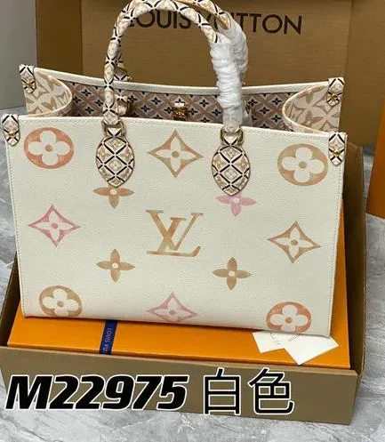 Louis Vuitton 1:1 Mirror Replica OnTheGo MM By The Pool Canvas Louis Vuitton Replica Onthego