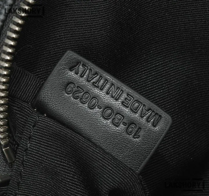 Dior 1:1 Mirror Replica CD Diamond Saddle Triple Pouch 23CM/9.1IN Christian Dior Replica Saddles Dior 1:1 Mirror Replica CD Diamond Saddle Triple Pouch 23CM/9.1IN Christian Dior Replica Saddles