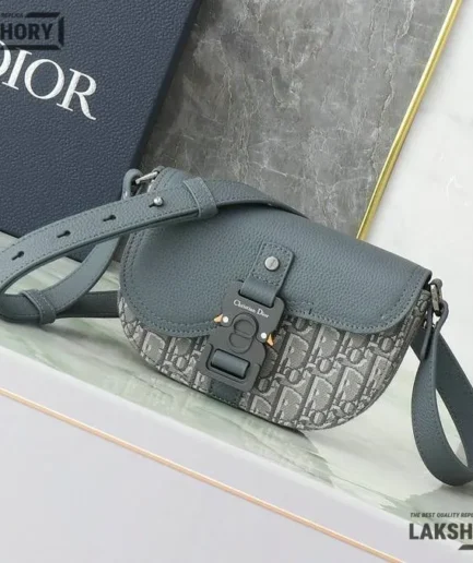 Dior 1:1 Mirror Replica Mini Saddle Messenger Bag W/ flap 19.5CM/7.7IN Christian Dior Replica Saddles