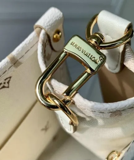 Louis Vuitton 1:1 Mirror Replica Ivory OnTheGo PM Monogram Empreinte Louis Vuitton Replica Onthego
