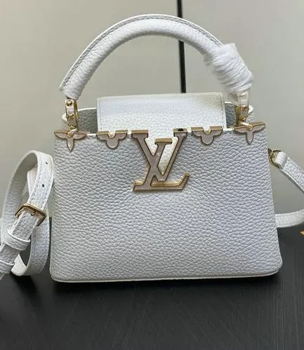 Louis Vuitton 1:1 Mirror Replica White Capucines BB Gold Hardware Louis Vuitton Replica Capucines