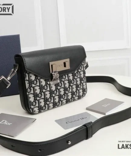 Dior 1:1 Mirror Replica Messenger Beige Black Smooth Calfskin 19CM/7.5IN Christian Dior Other Styles