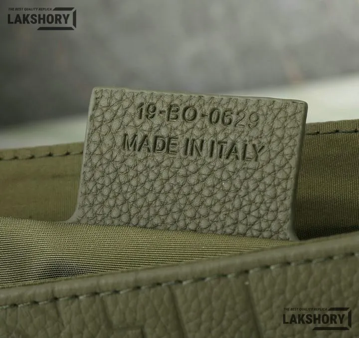 Dior 1:1 Mirror Replica Gravity Calfskin Messenger Bag w/ Flap 21CM/8.3IN Christian Dior Other Styles Dior 1:1 Mirror Replica Gravity Calfskin Messenger Bag w/ Flap 21CM/8.3IN Christian Dior Other Styles