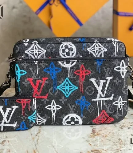 Louis Vuitton 1:1 Mirror Replica Trio Messenger Bag 26CM/10.2IN Louis Vuitton Replica Pochette Accessories